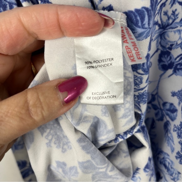 Laura Ashley Shortie Wrap Robe - Iconic Blue/White Floral China Print, Size Med - Picture 6 of 7